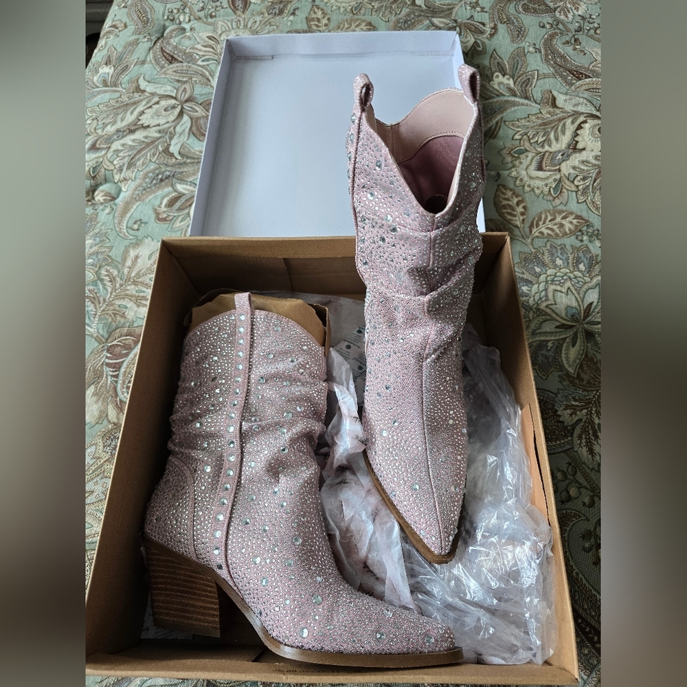 New Jessica Simpson Blush and silver rhinestone cowboy boots.